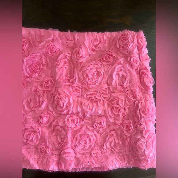 Urban Outfitters Lulu Textured Rosette Skirt - Picture 9 of 11